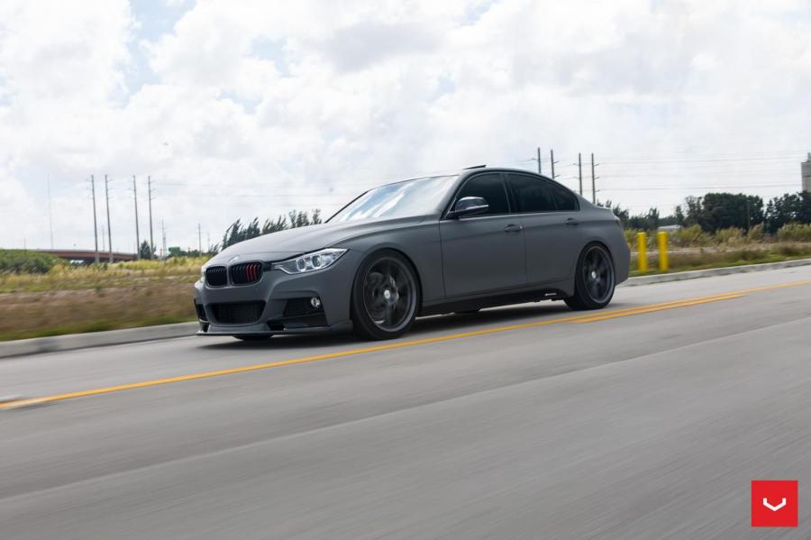  BMW 328i Sedan on Vossen Wheels (VFS-6) 2016 года  (фото 25 из 47)